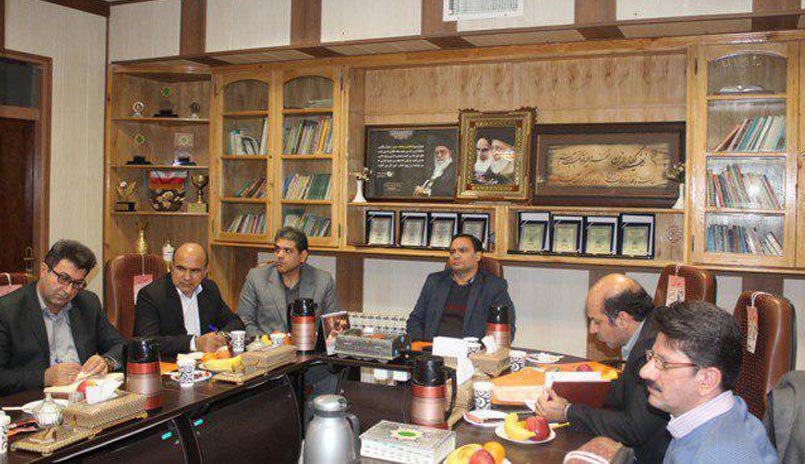 جلسه قطب معاونین آموزش متوسطه نواحی شش گانه در آموزش و پرورش ناحیه ۵ اصفهان