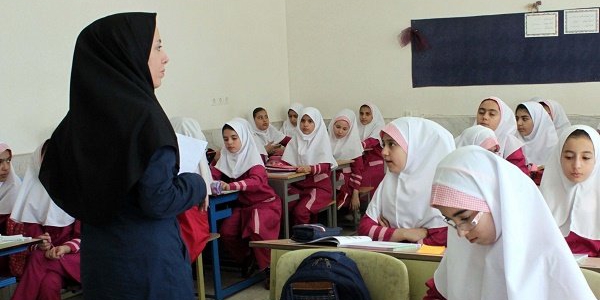 کمبود ۱۴ هزار معلم در شهرستان‌های استان تهران/ حق‌التدریس‌ها بکارگرفته می‌شوند